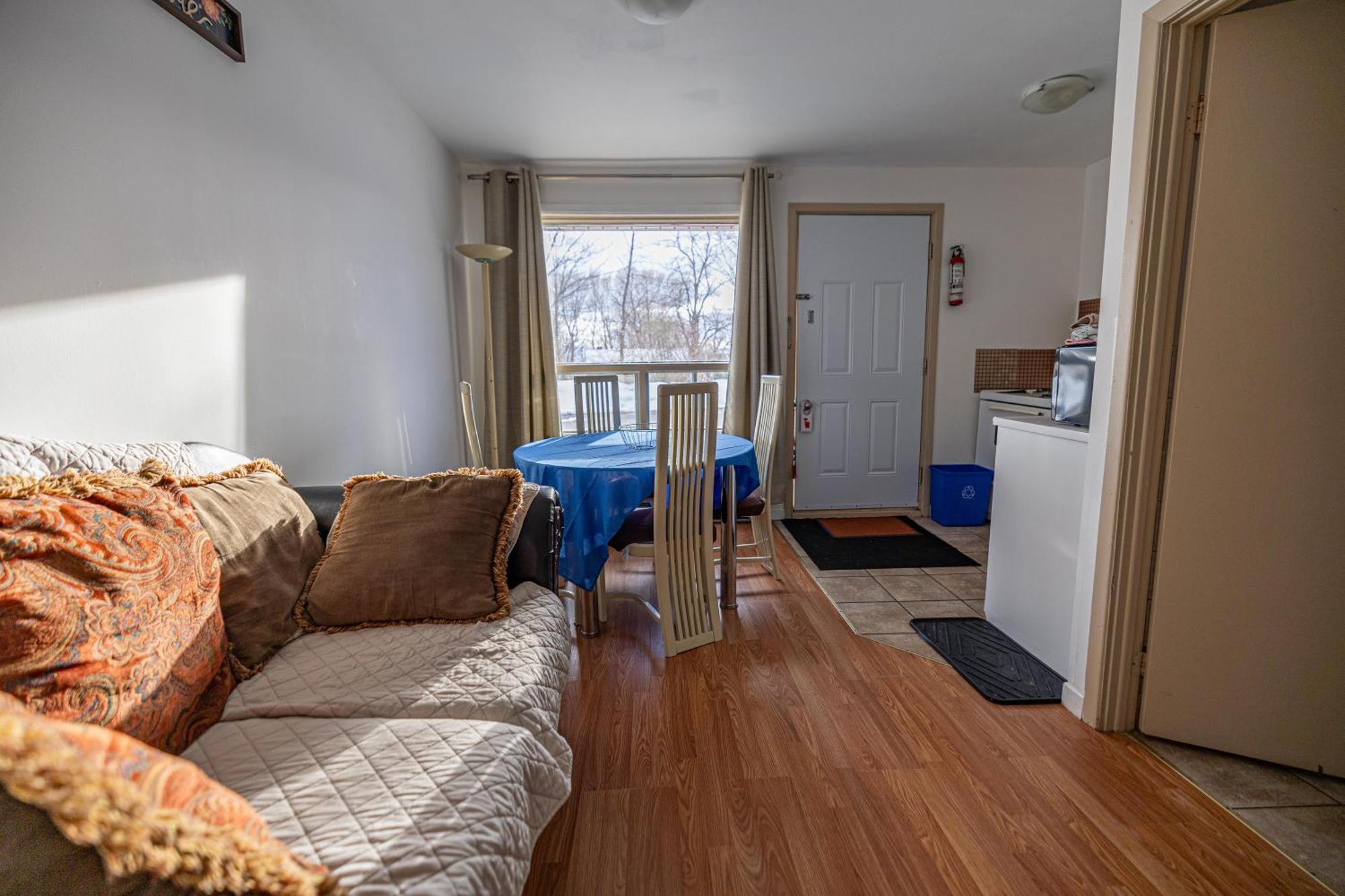 Motel Deblois Sainte-Anne-de-Beaupré Dış mekan fotoğraf